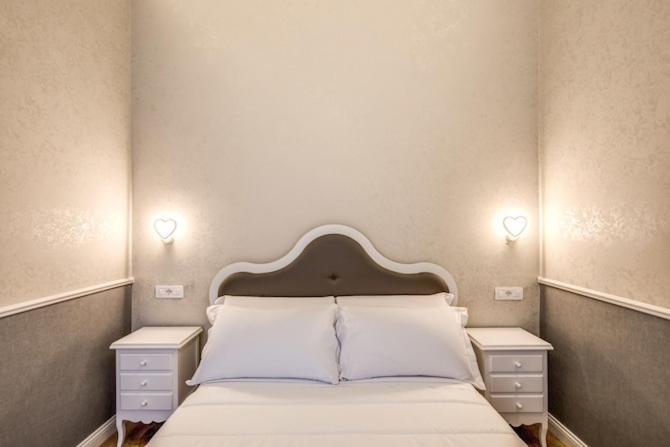 Hotel Smart Lux Roma Veneto Exterior foto