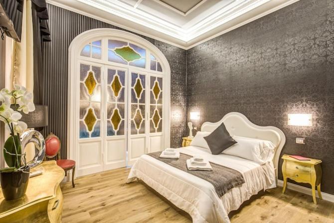 Hotel Smart Lux Roma Veneto Exterior foto